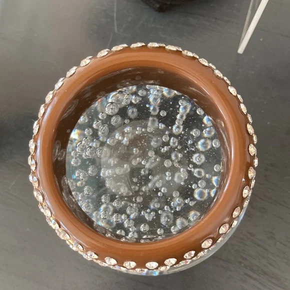 Beautiful Big Bangle - Picture 2 of 6